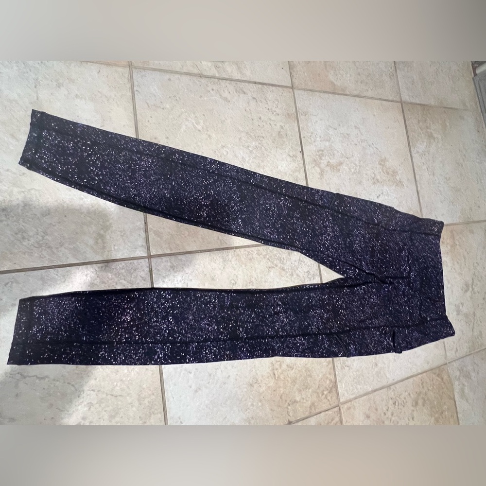 Lululemon athletica wunder under Speckled Dust Galaxy Print Leggings Size 4